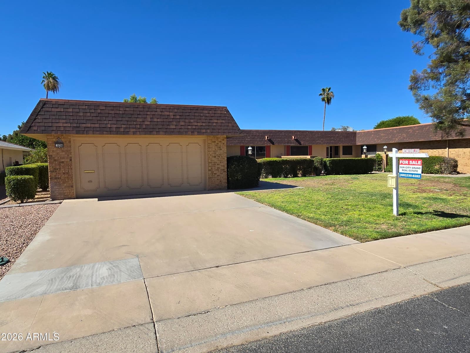 9706 W LONG HILLS Drive, Sun City, AZ 85351 — photo 3 of 56