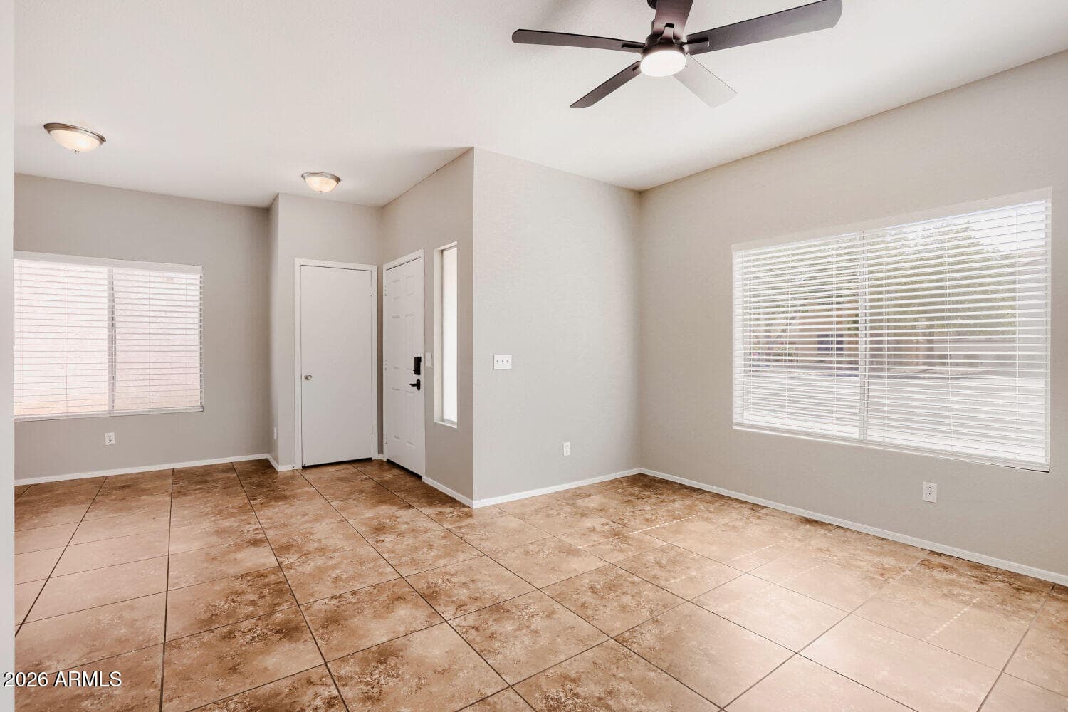 16480 N 67th Drive, Peoria, AZ 85382 — photo 8 of 28