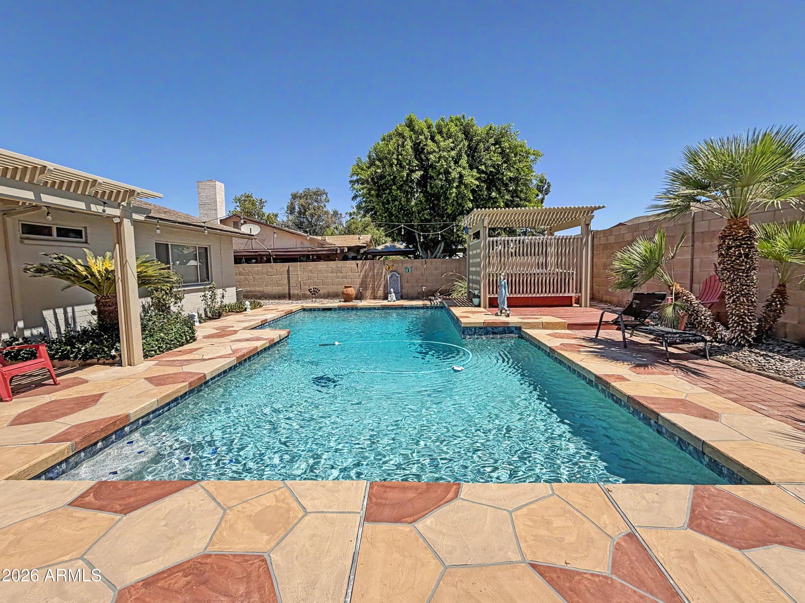 10413 N 46TH Avenue, Glendale, AZ 85302 — photo 15 of 66