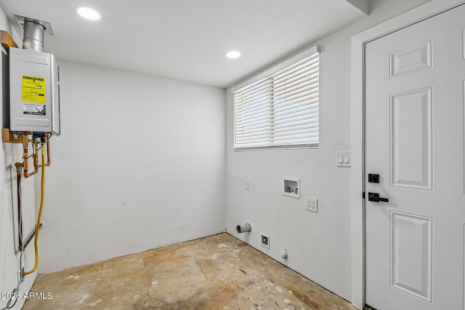 10258 N 18th Avenue, Phoenix, AZ 85021 — photo 6 of 24