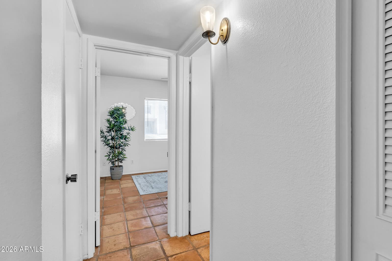 2170 E MINTON Drive, Tempe, AZ 85282 — photo 18 of 33