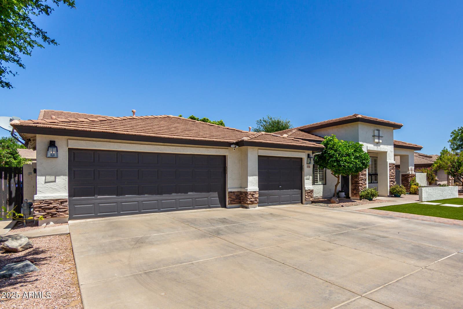 4706 E DES MOINES Street, Mesa, AZ 85205 — photo 52 of 90