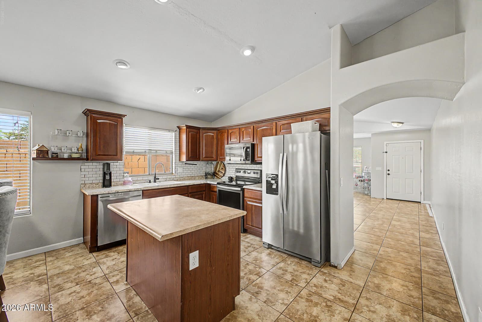6804 S 43rd Lane, Laveen, AZ 85339 — photo 11 of 30