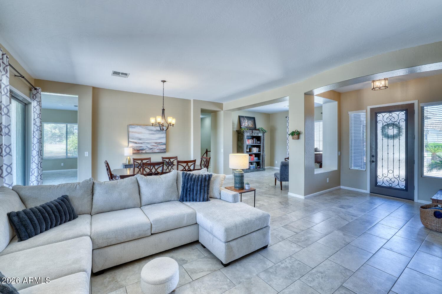 407 E TONTO Place, Chandler, AZ 85249 — photo 9 of 76