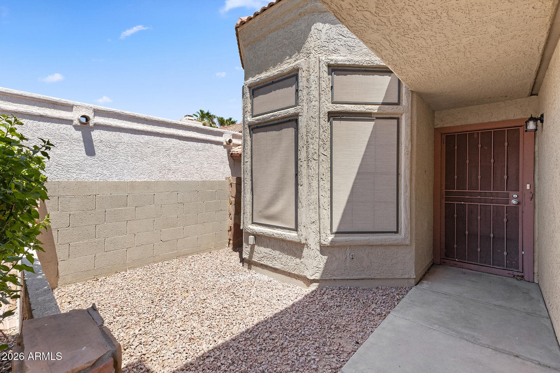 609 S DANYELL Drive, Chandler, AZ 85225 — photo 8 of 49
