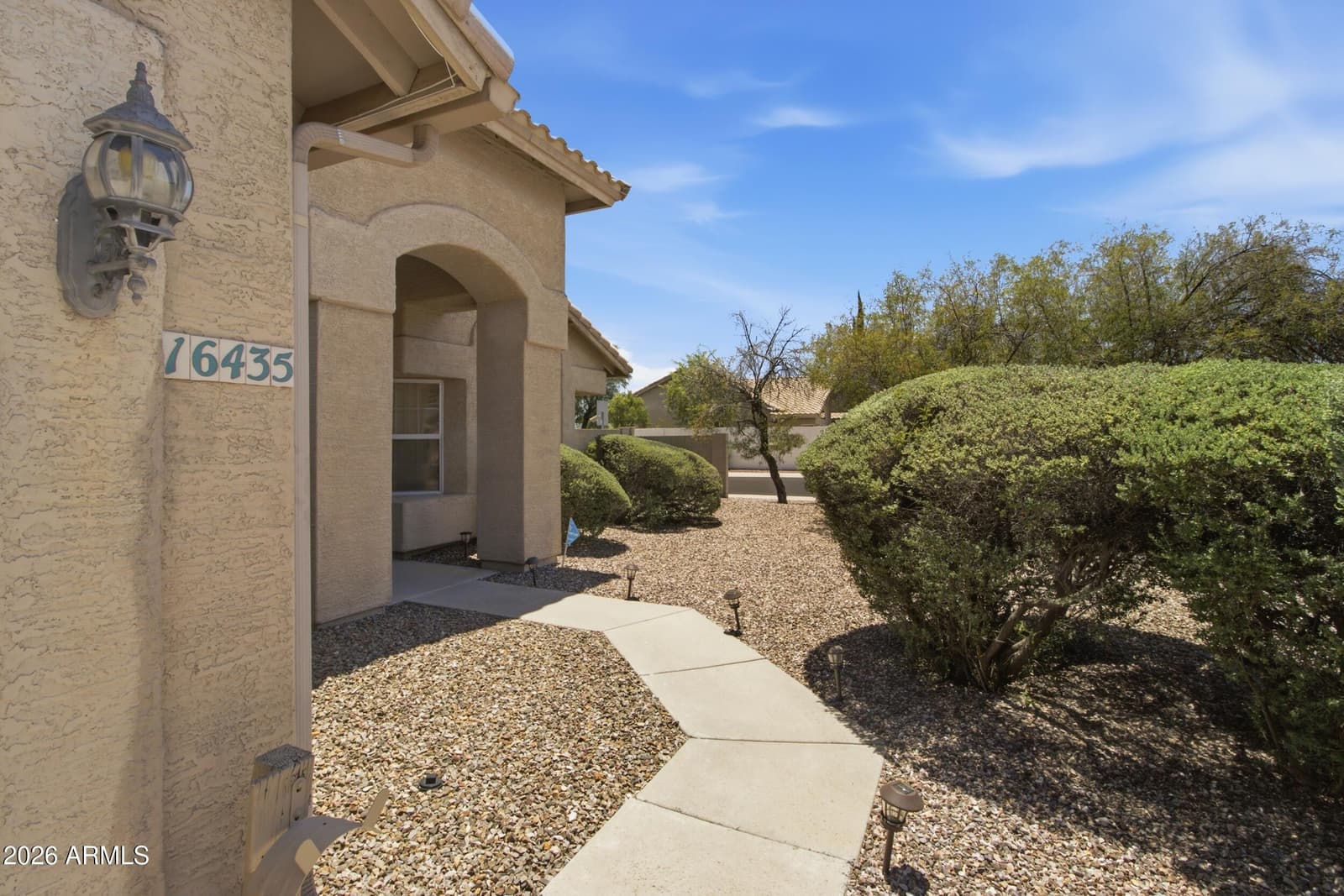 16435 N 47TH Place, Phoenix, AZ 85032 — photo 3 of 44