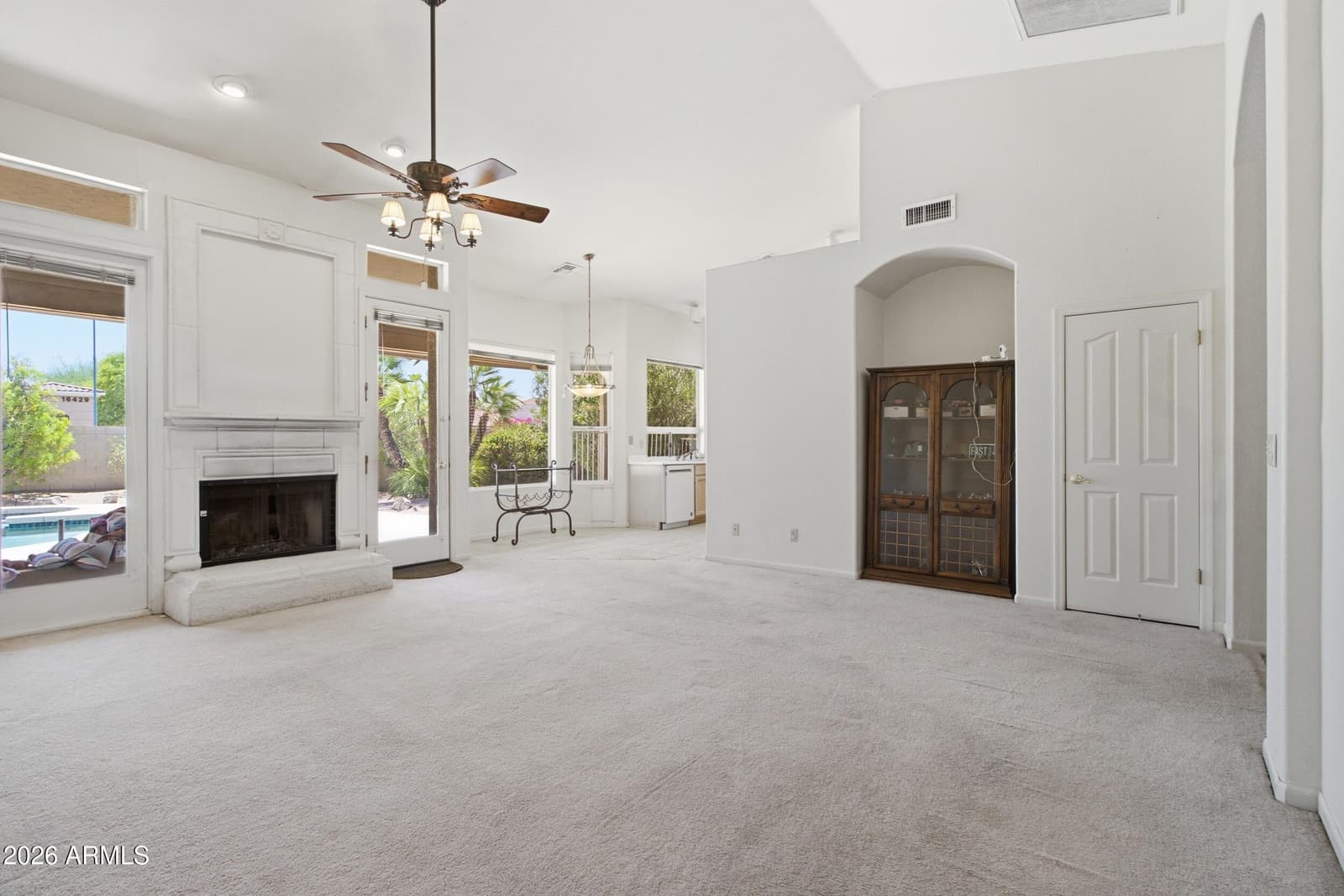 16435 N 47TH Place, Phoenix, AZ 85032 — photo 11 of 44