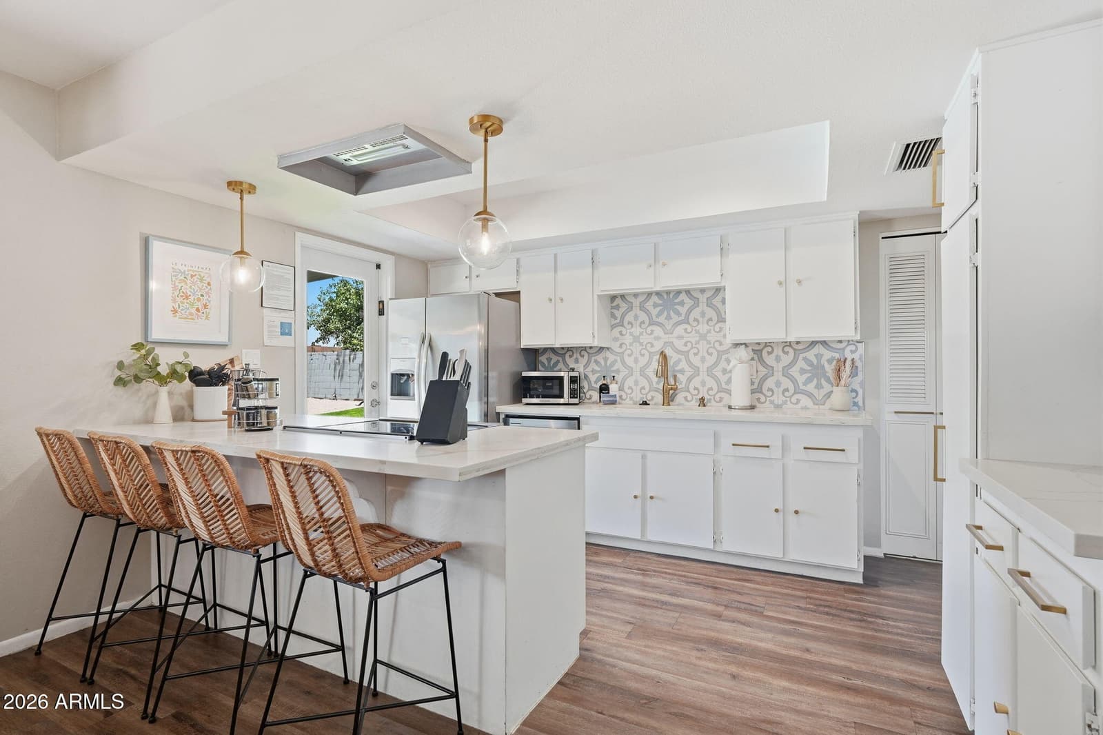 8320 E BUENA TERRA Way, Scottsdale, AZ 85250 — photo 4 of 24
