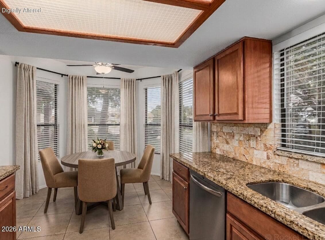 9707 W Kerry Lane, Peoria, AZ 85382 — photo 13 of 42