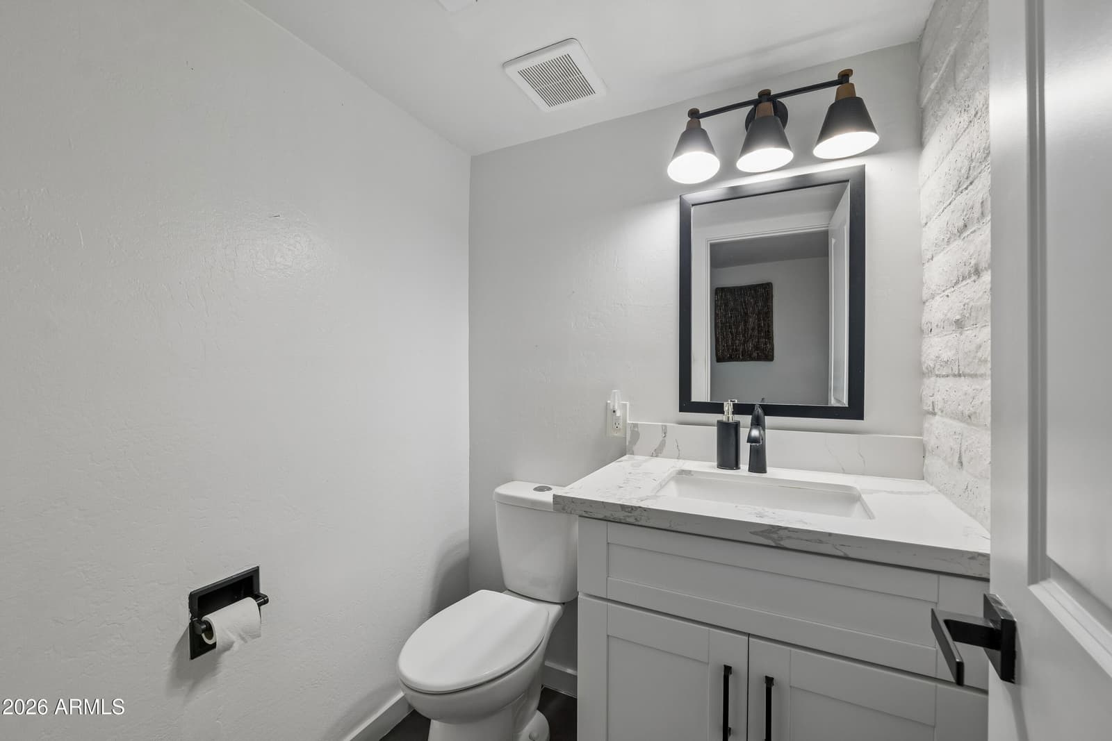 3711 E Monterosa Street 10, Phoenix, AZ 85018 — photo 12 of 16