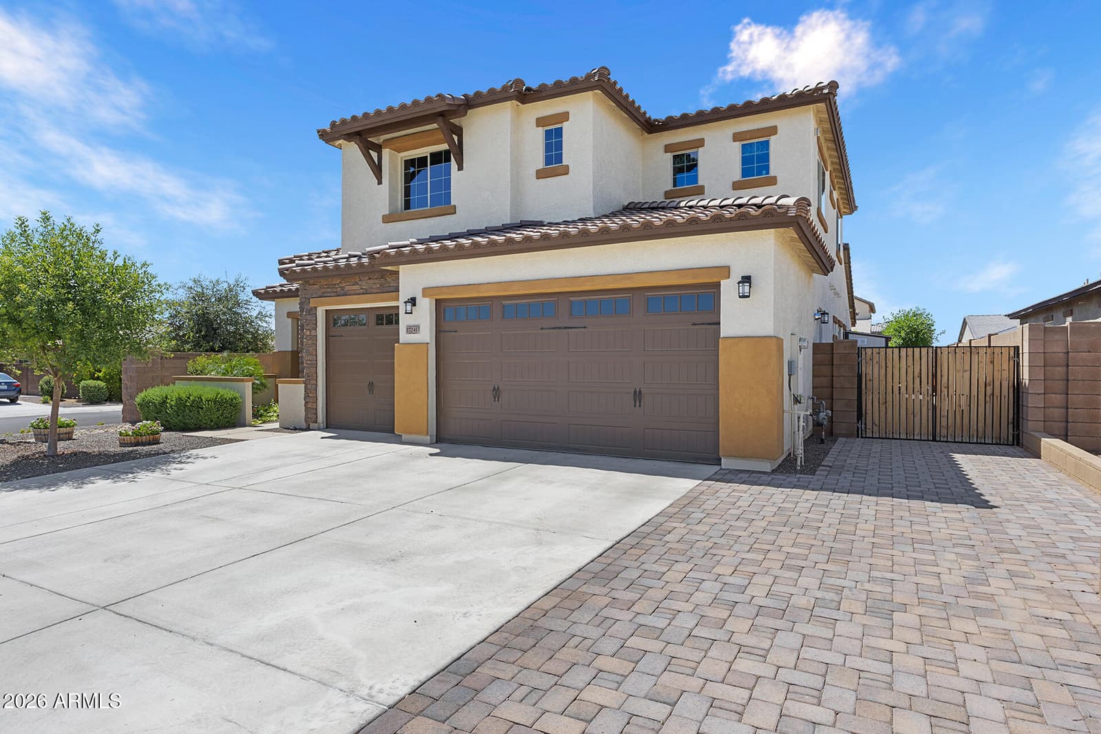 17241 W ALICE Avenue, Waddell, AZ 85355 — photo 8 of 73