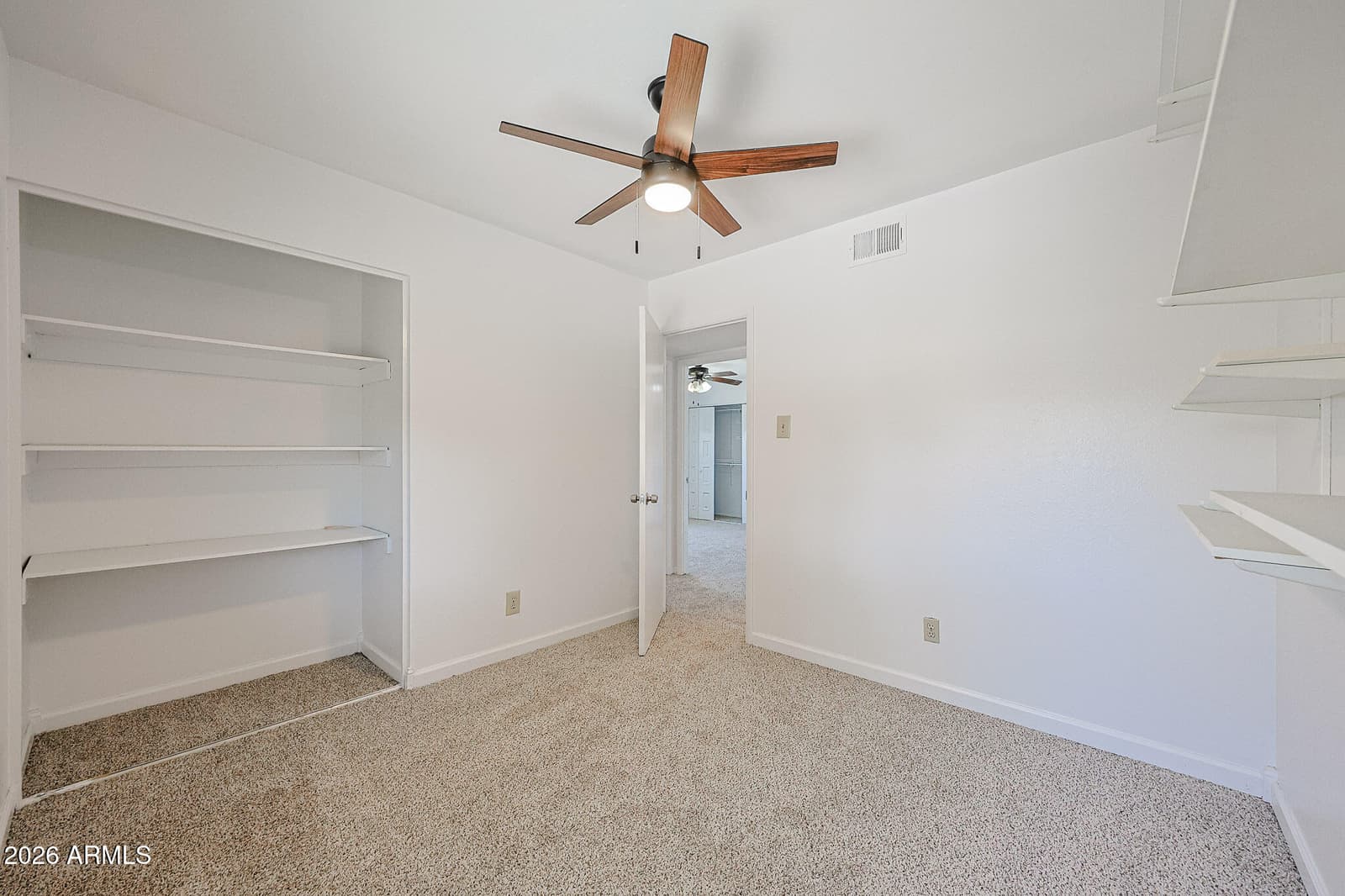 4532 W MONTEBELLO Avenue, Glendale, AZ 85301 — photo 14 of 24
