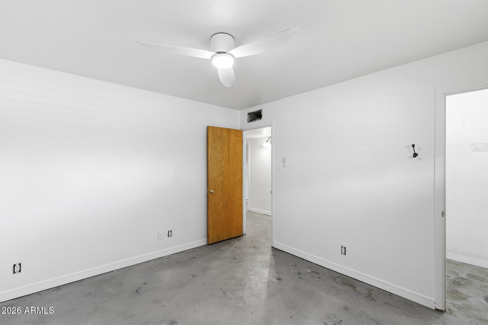 6319 N 13TH Place, Phoenix, AZ 85014 — photo 25 of 46