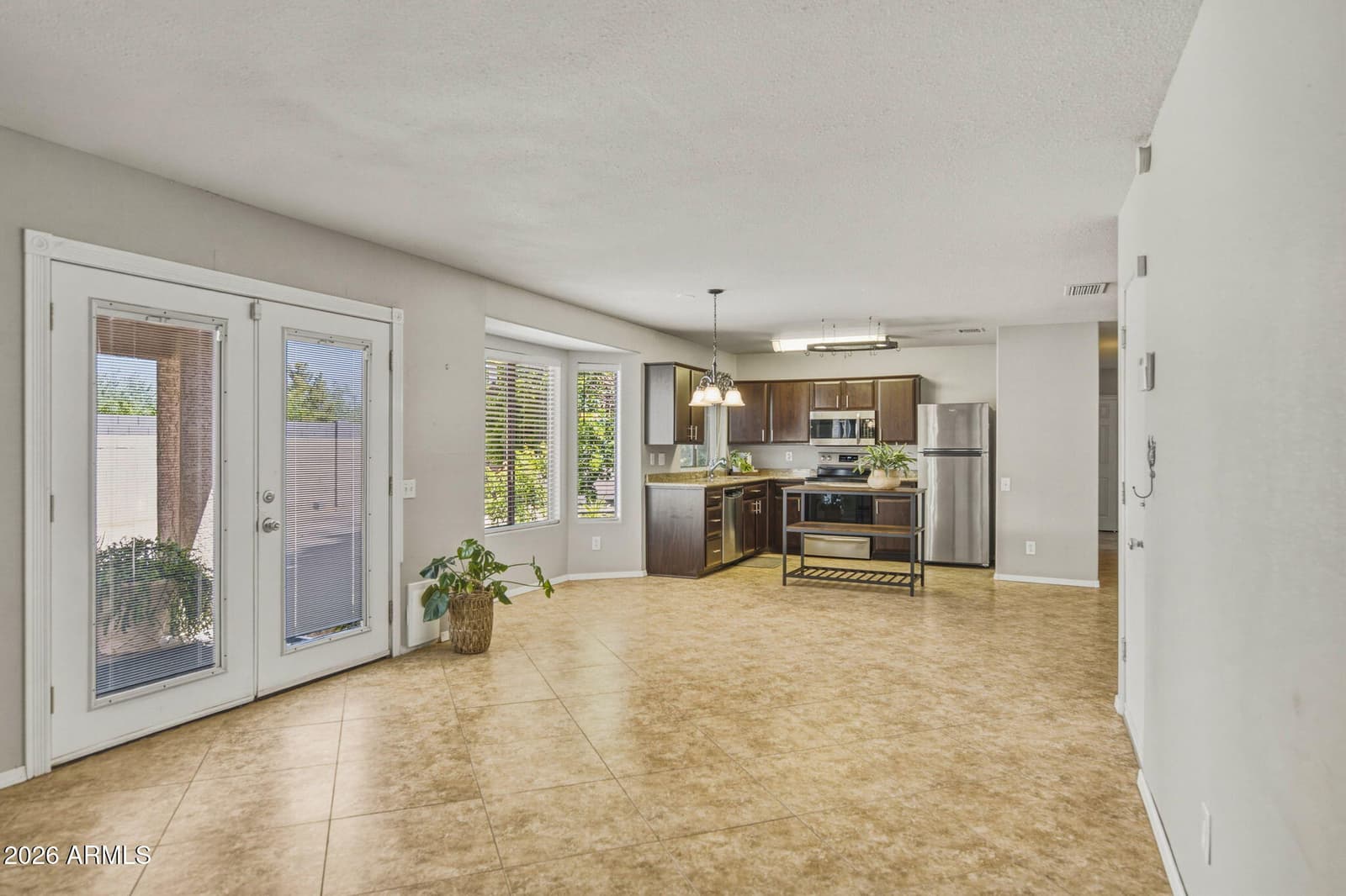 10035 S 44th Street, Phoenix, AZ 85044 — photo 13 of 41