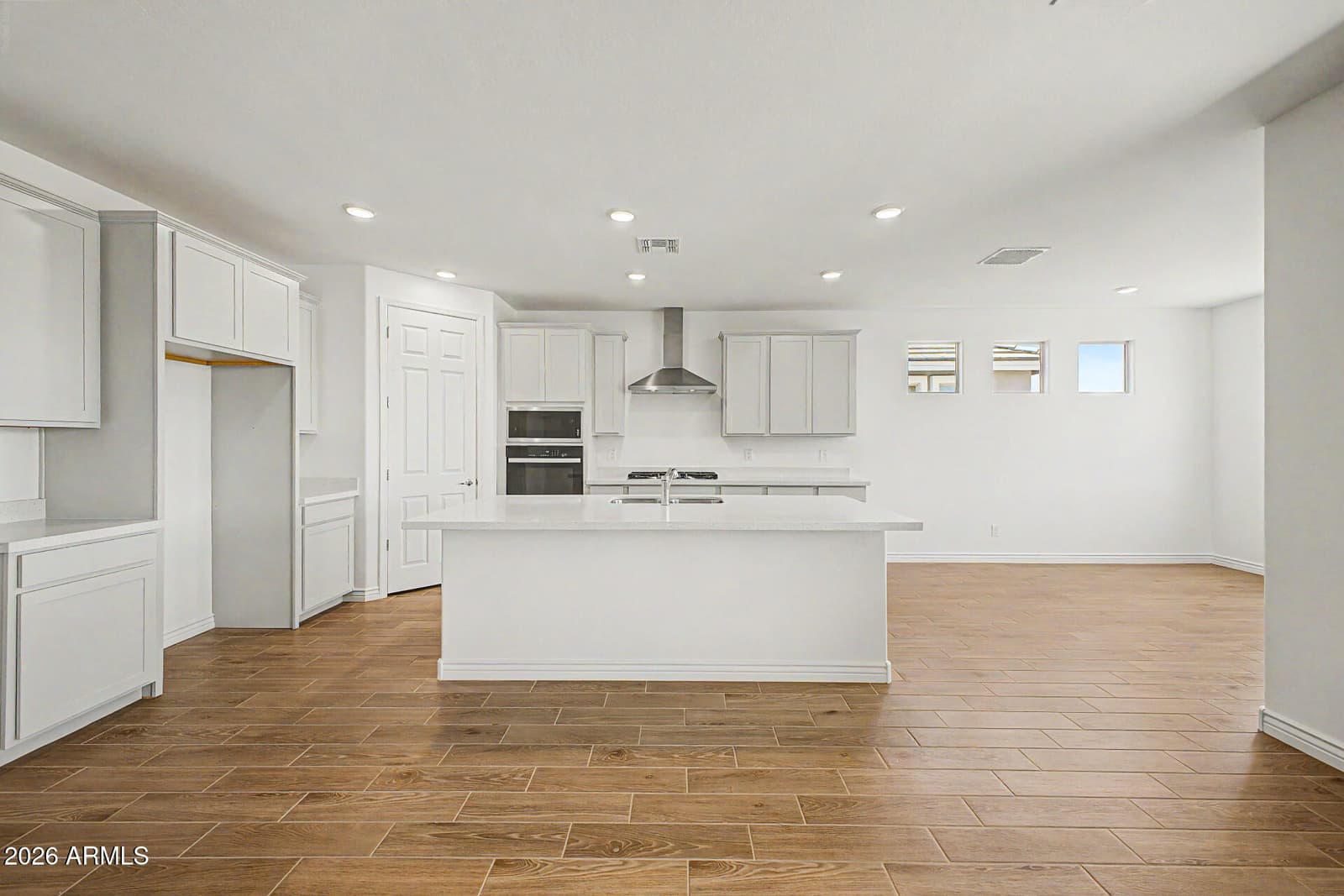 25870 N 148th Drive, Surprise, AZ 85387 — photo 3 of 29