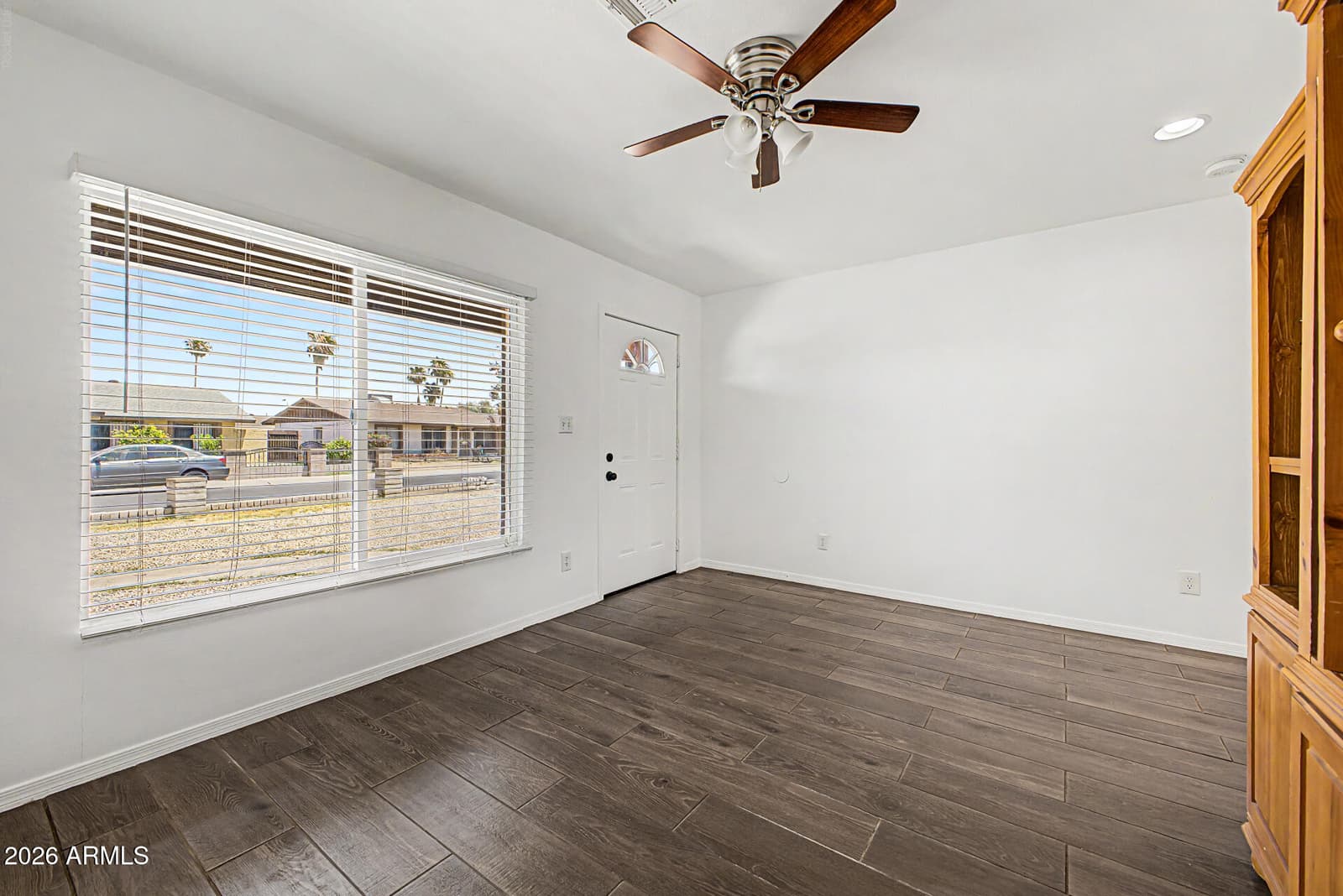 4123 W Holly Street, Phoenix, AZ 85009 — photo 6 of 36