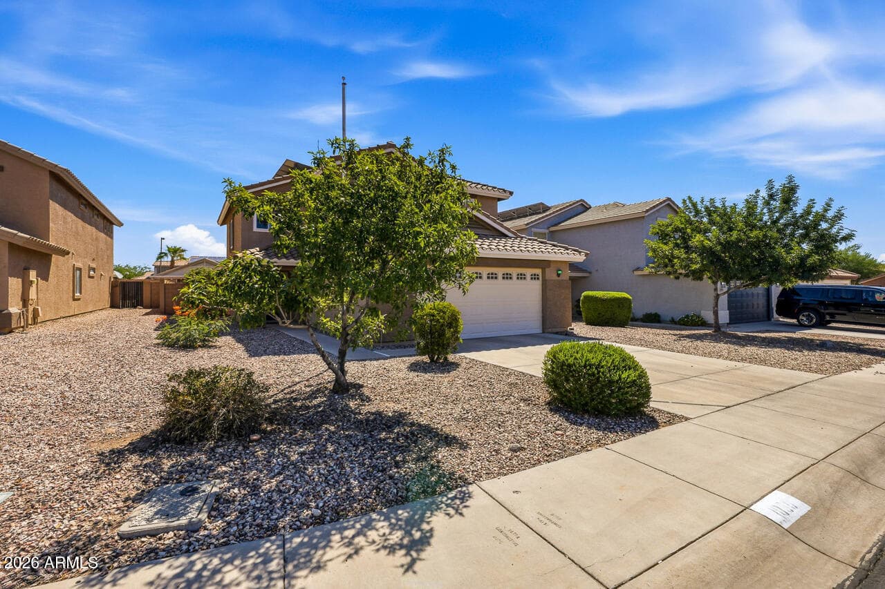 1059 S 226TH Drive, Buckeye, AZ 85326 — photo 15 of 79