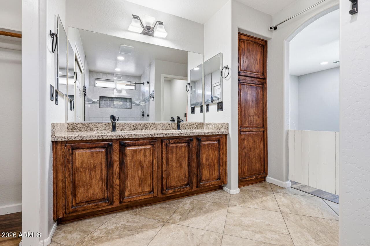1059 S 226TH Drive, Buckeye, AZ 85326 — photo 10 of 79
