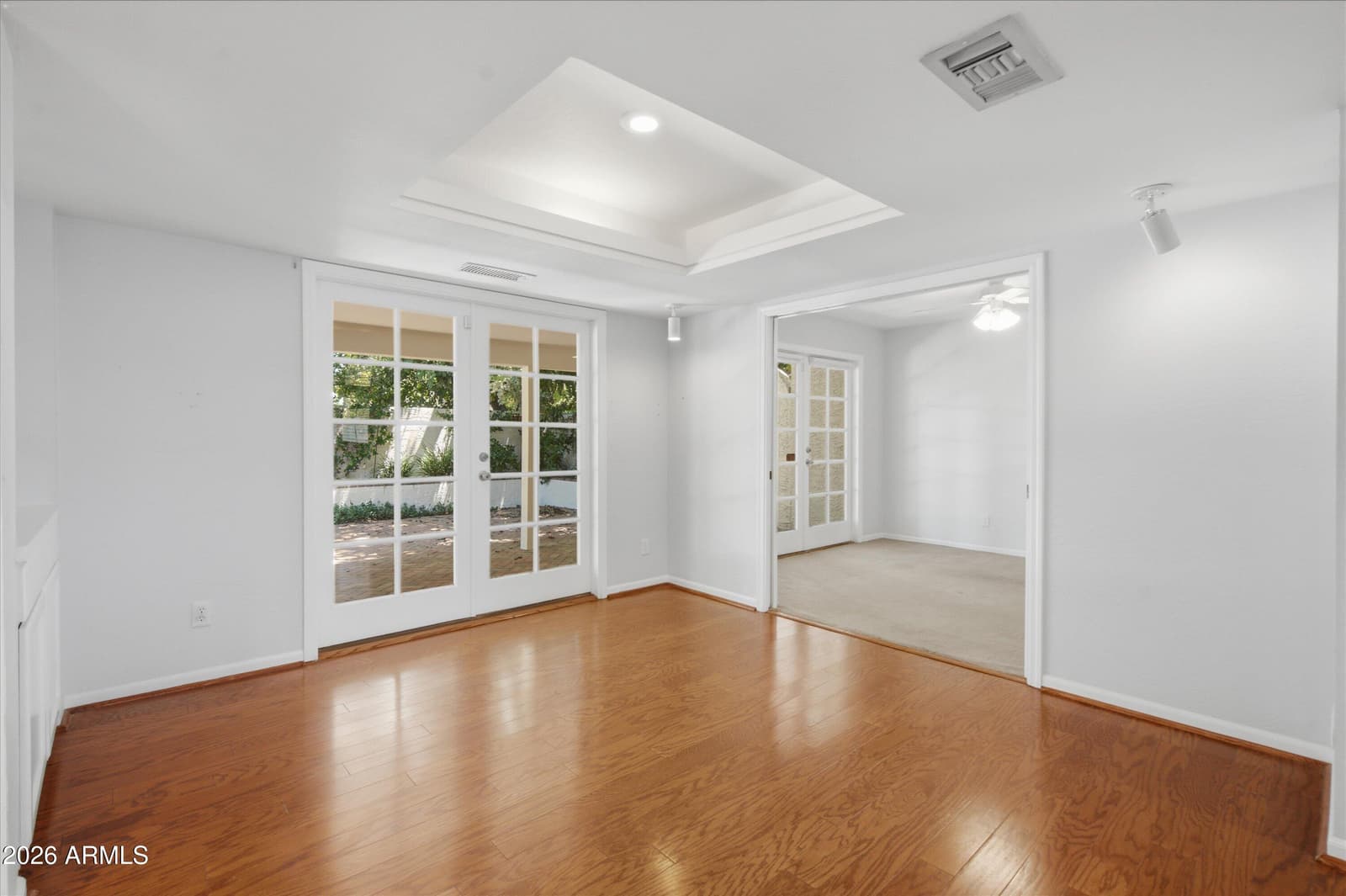 6543 N CENTRAL Avenue 2, Phoenix, AZ 85012 — photo 4 of 26
