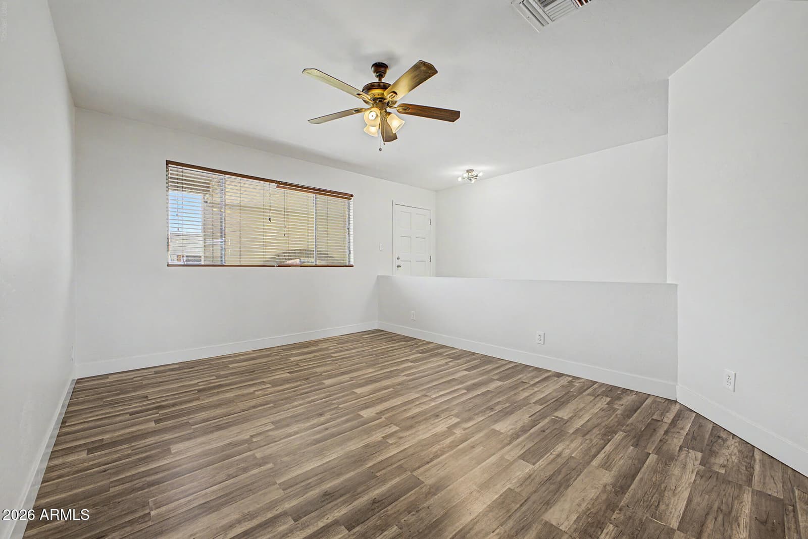 3745 W BROWN Street, Phoenix, AZ 85051 — photo 4 of 30