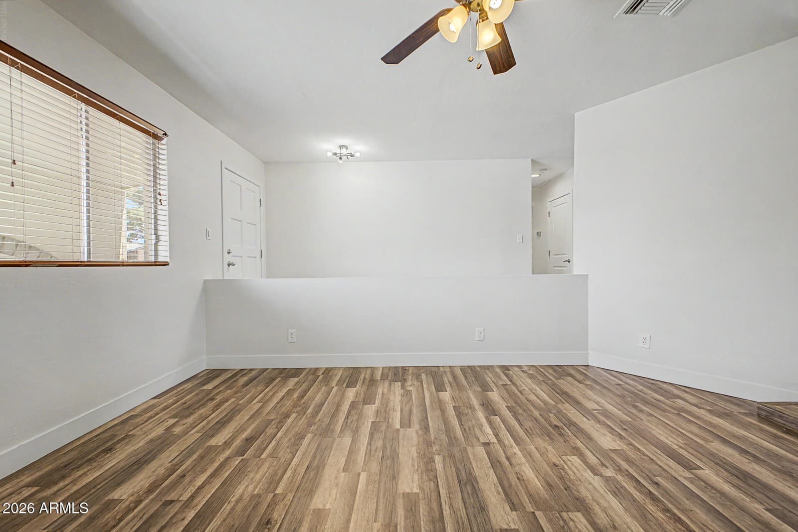 3745 W BROWN Street, Phoenix, AZ 85051 — photo 6 of 30