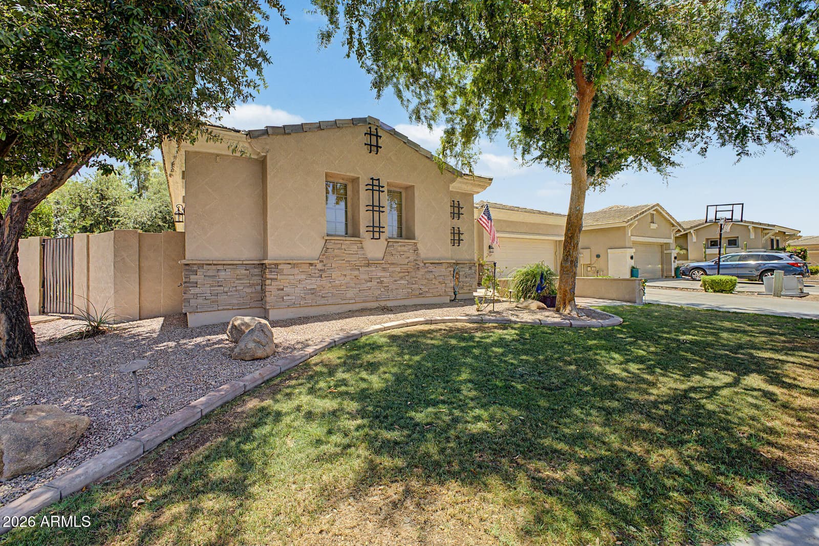3225 E CARDINAL Court, Chandler, AZ 85286 — photo 3 of 49