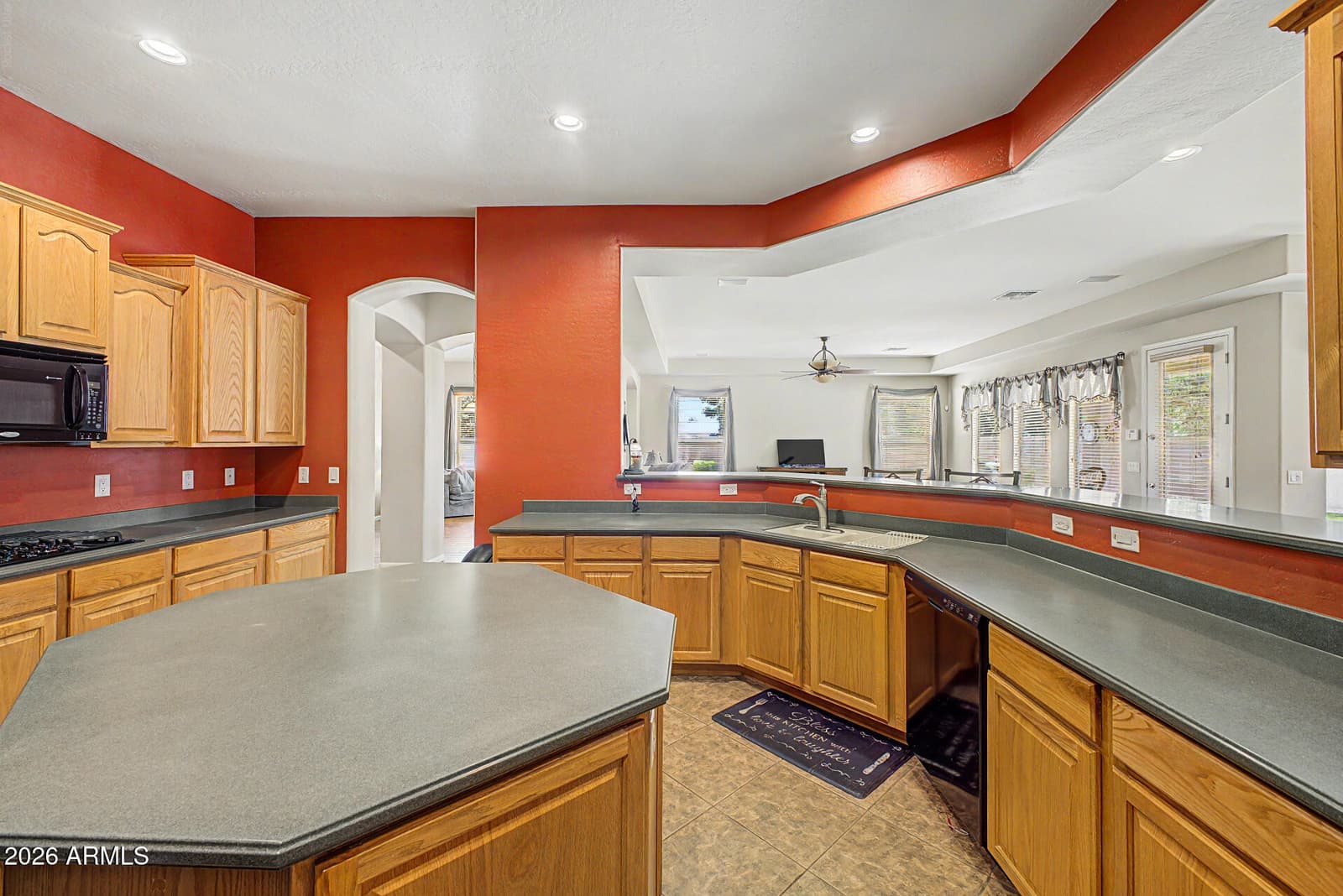3225 E CARDINAL Court, Chandler, AZ 85286 — photo 22 of 49