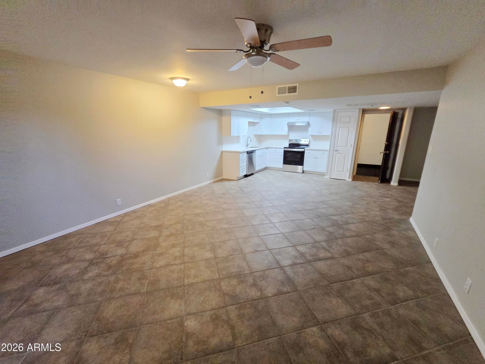 7830 E CAMELBACK Road 104, Scottsdale, AZ 85251 — photo 5 of 16