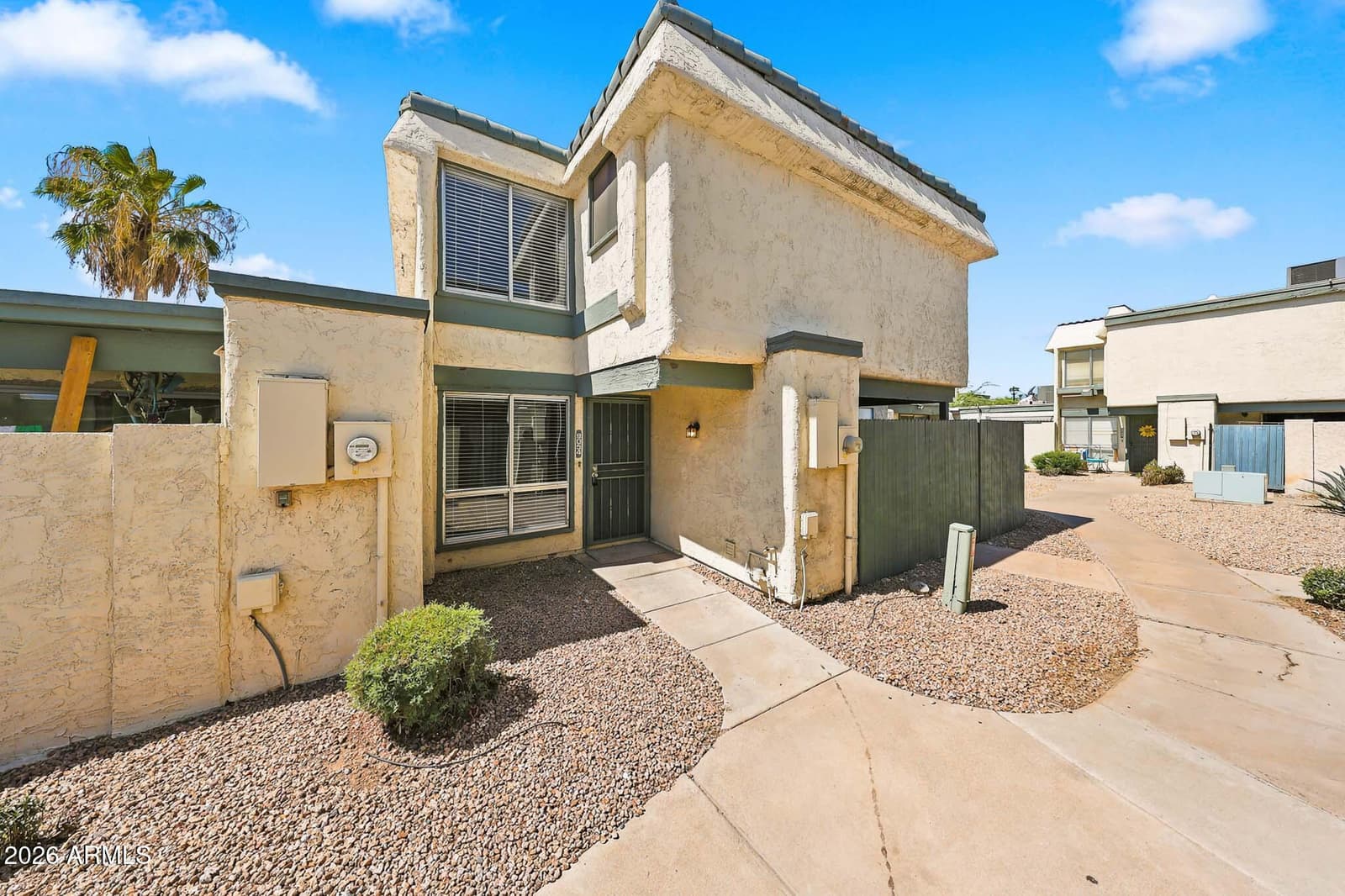 9054 N 51ST Lane, Glendale, AZ 85302 — photo 3 of 33