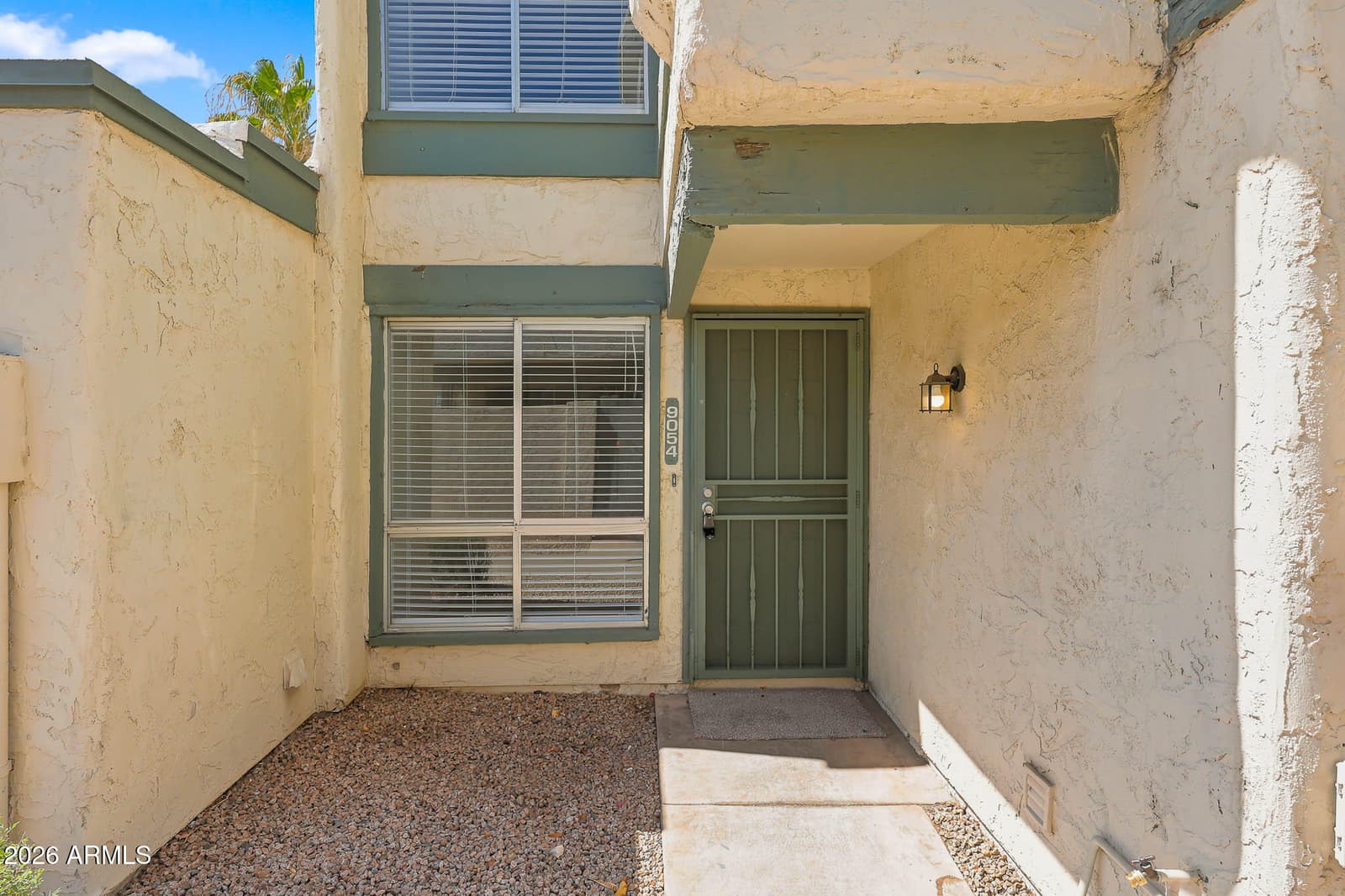 9054 N 51ST Lane, Glendale, AZ 85302 — photo 4 of 33