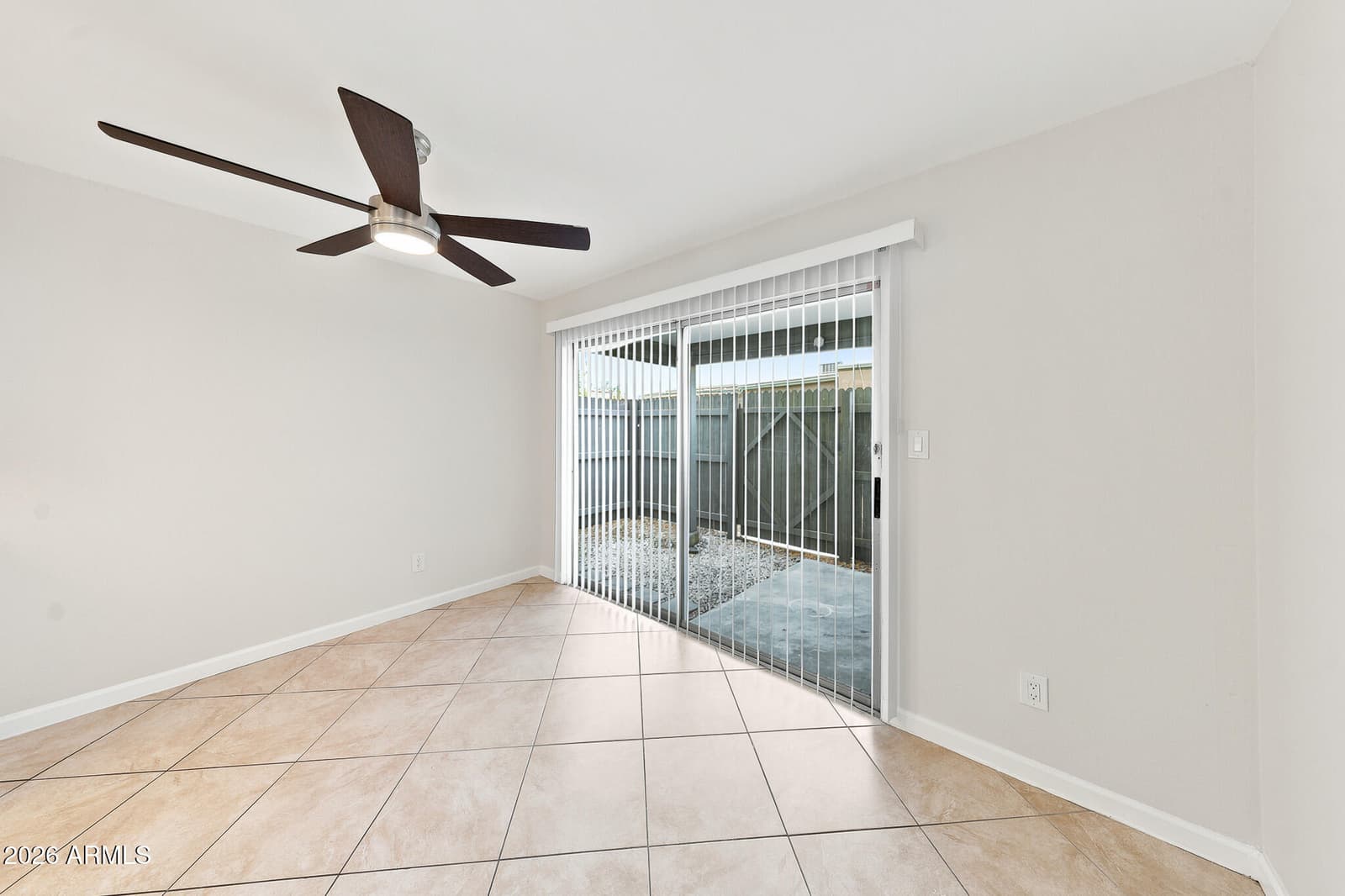 9054 N 51ST Lane, Glendale, AZ 85302 — photo 9 of 33