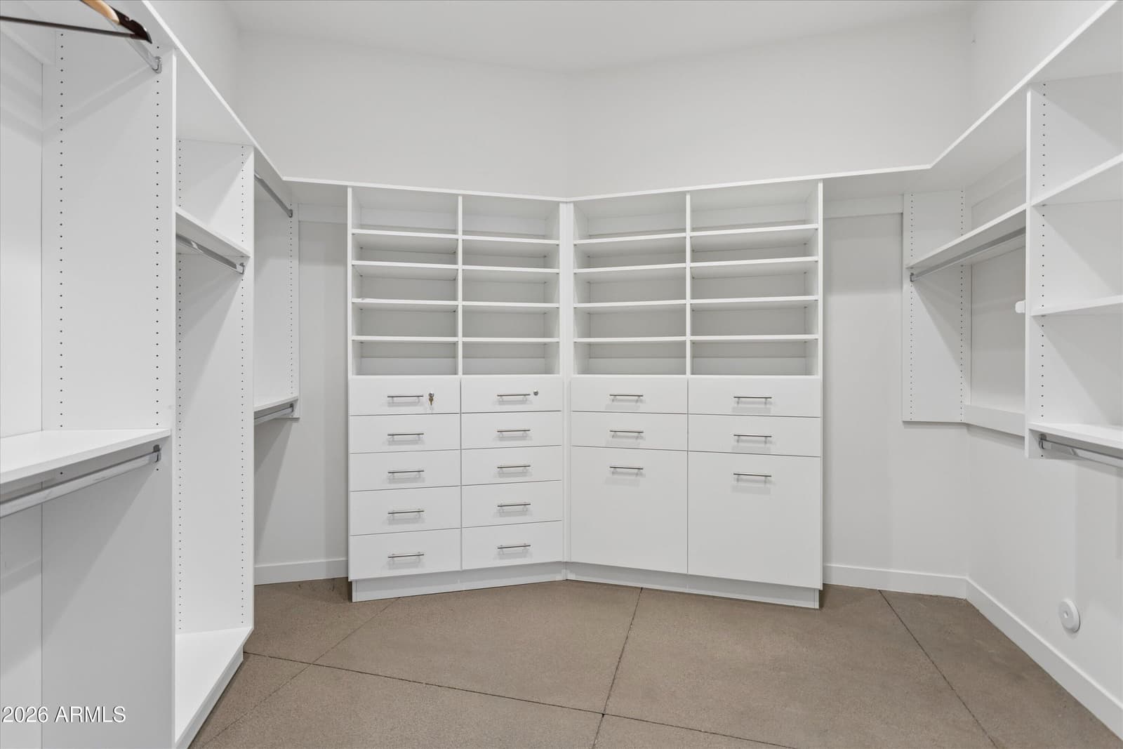 37021 N HOLIDAY Lane, Carefree, AZ 85377 — photo 53 of 120