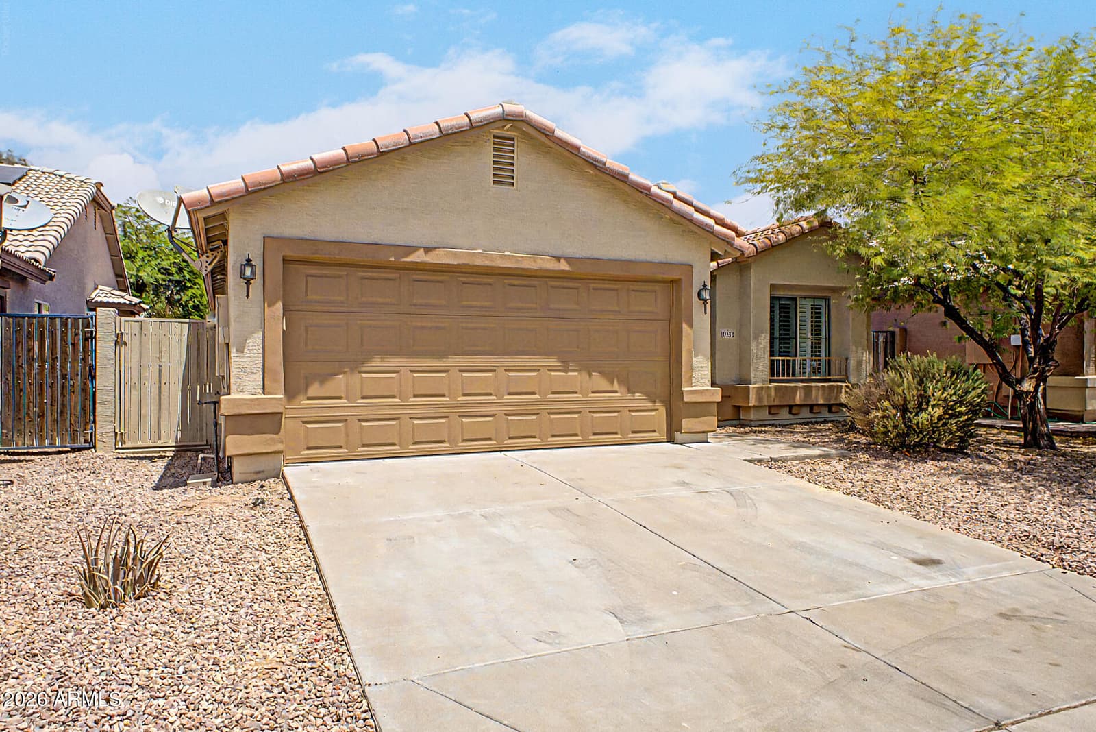 10232 W PRESTON Lane, Tolleson, AZ 85353 — photo 4 of 29
