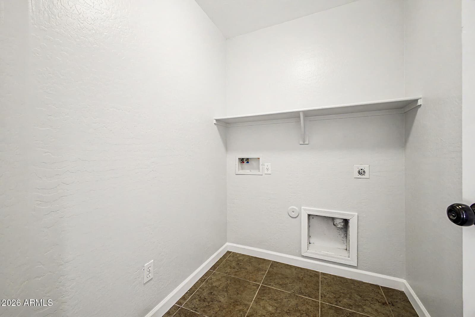 10232 W PRESTON Lane, Tolleson, AZ 85353 — photo 24 of 29