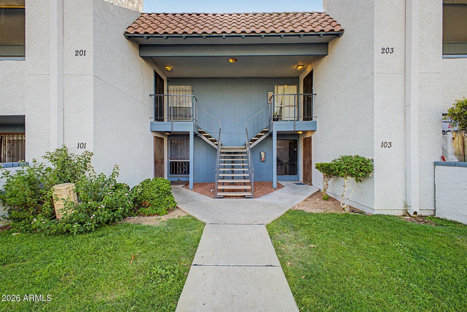 4608 W MARYLAND Avenue 201, Glendale, AZ 85301 — photo 4 of 28