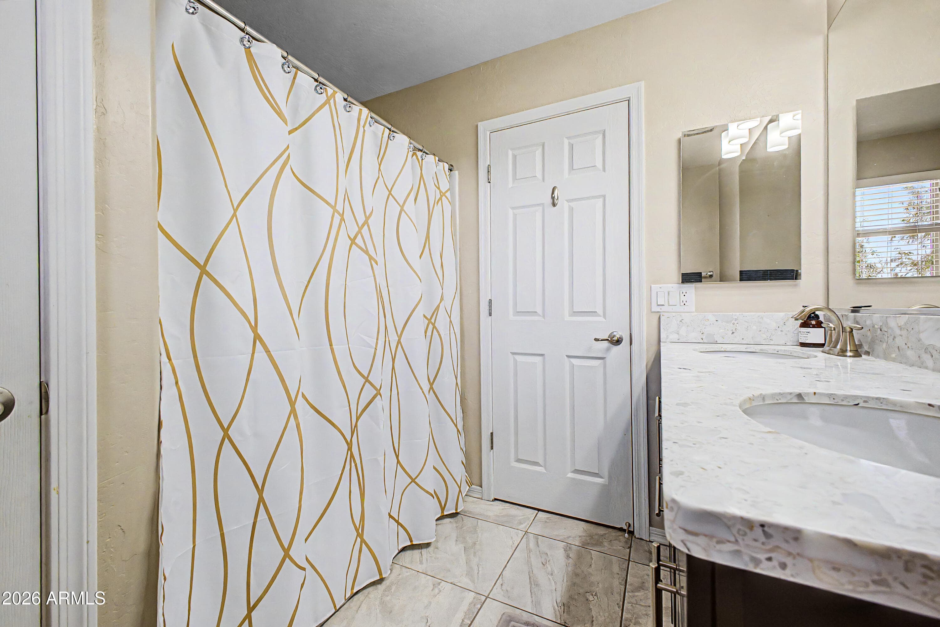 4640 E BECK Lane, Phoenix, AZ 85032 — photo 33 of 37