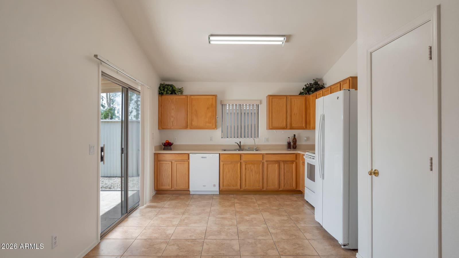 22341 N 107TH Drive, Peoria, AZ 85373 — photo 7 of 23