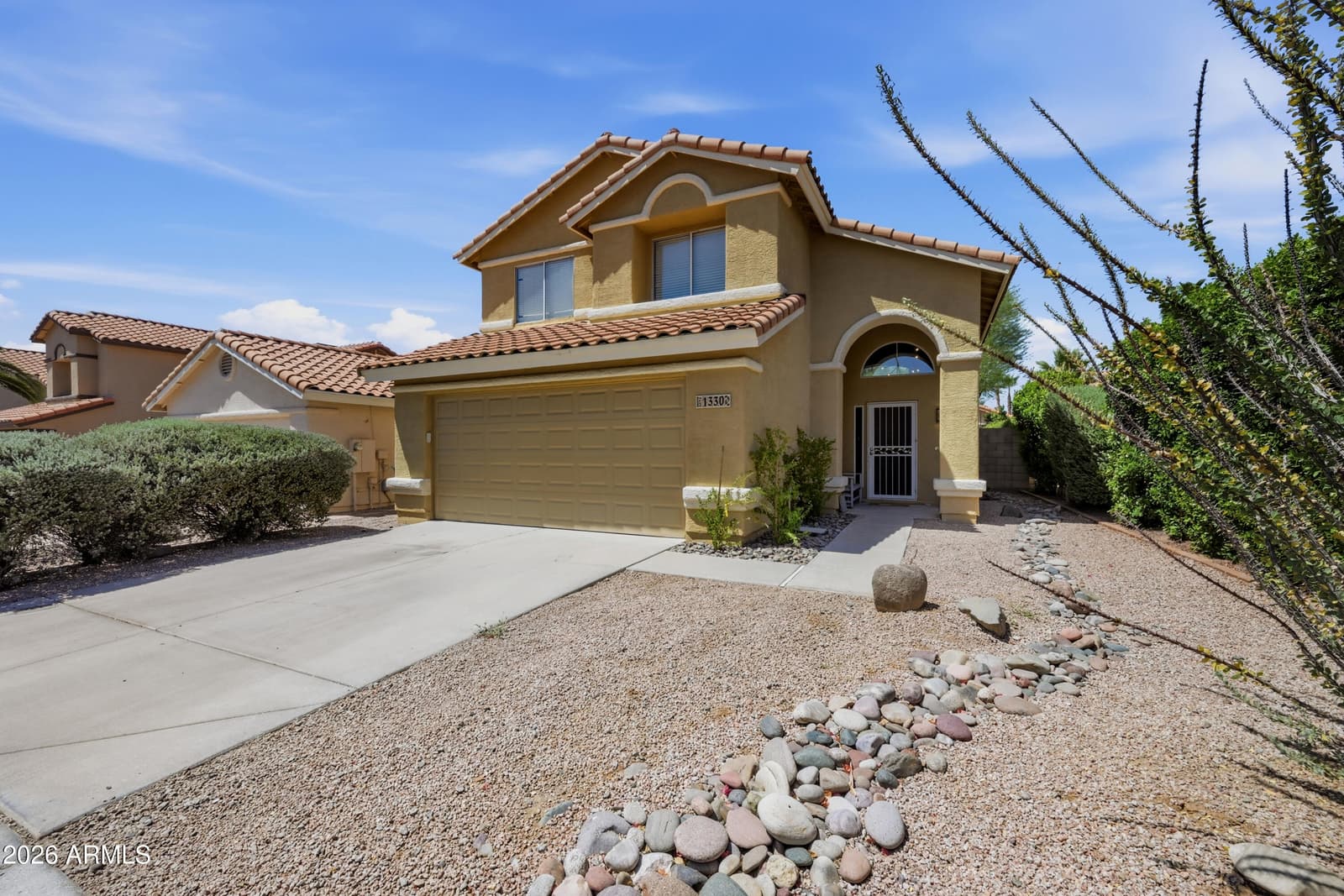 1330 E ANGELA Drive, Phoenix, AZ 85022 — photo 2 of 23
