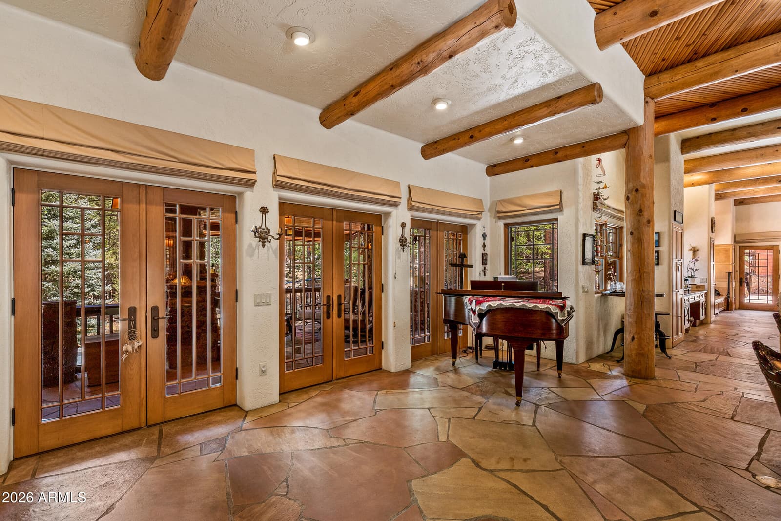 2912 N Creekside Drive, Flagstaff, AZ 86001 — photo 37 of 104