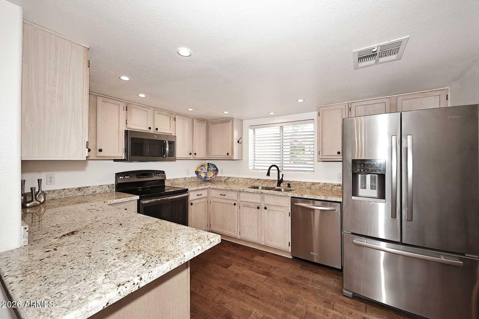 9475 E PURDUE Avenue 135, Scottsdale, AZ 85258 — photo 9 of 46