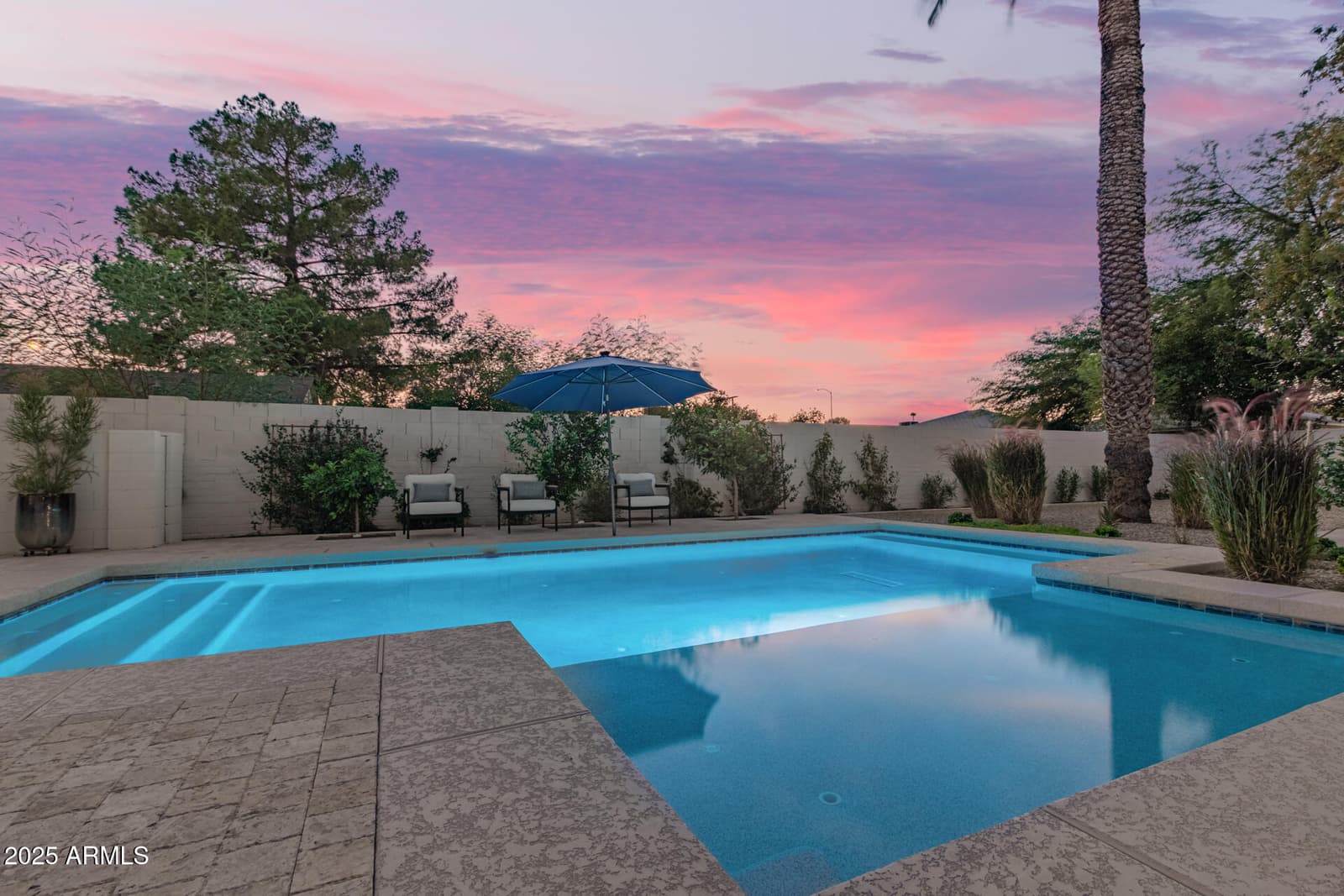 440 W Pepper Place, Mesa, AZ 85201 — photo 3 of 83