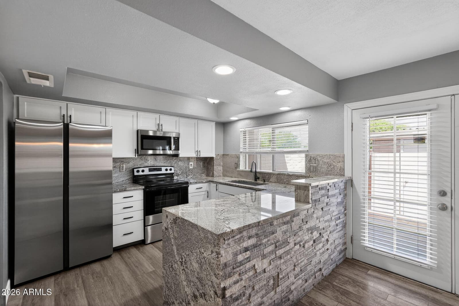 4637 N 21st Avenue, Phoenix, AZ 85015 — photo 18 of 37