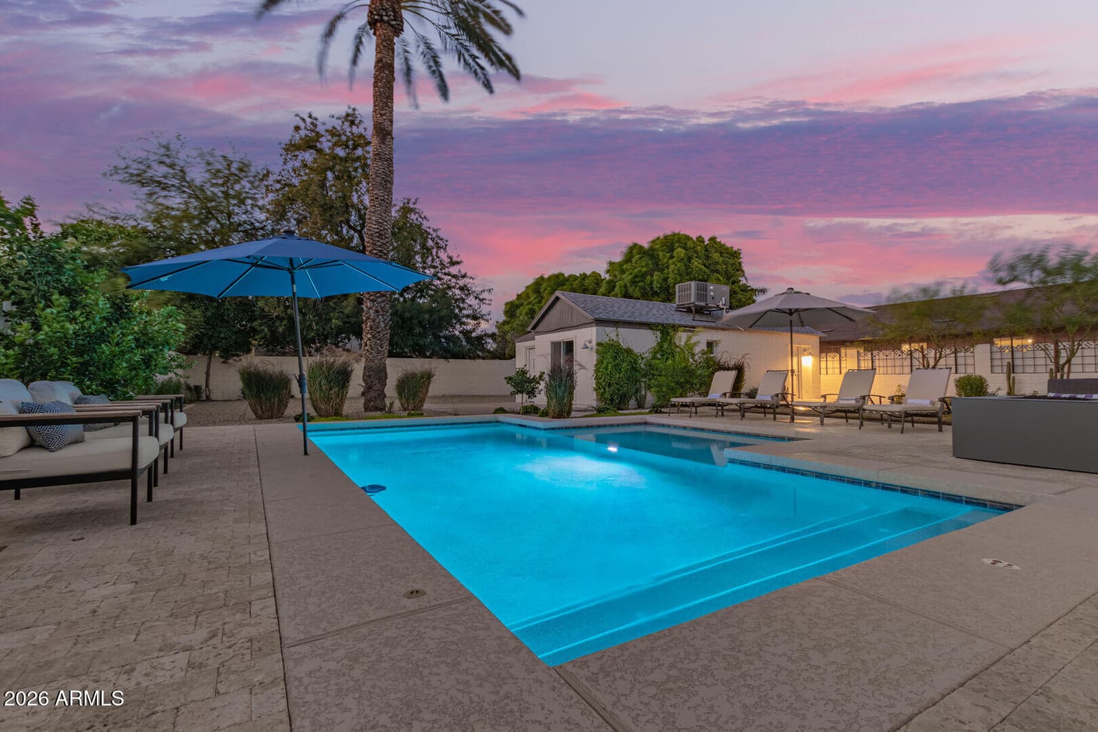 440 W Pepper Place, Mesa, AZ 85201 — photo 1 of 83