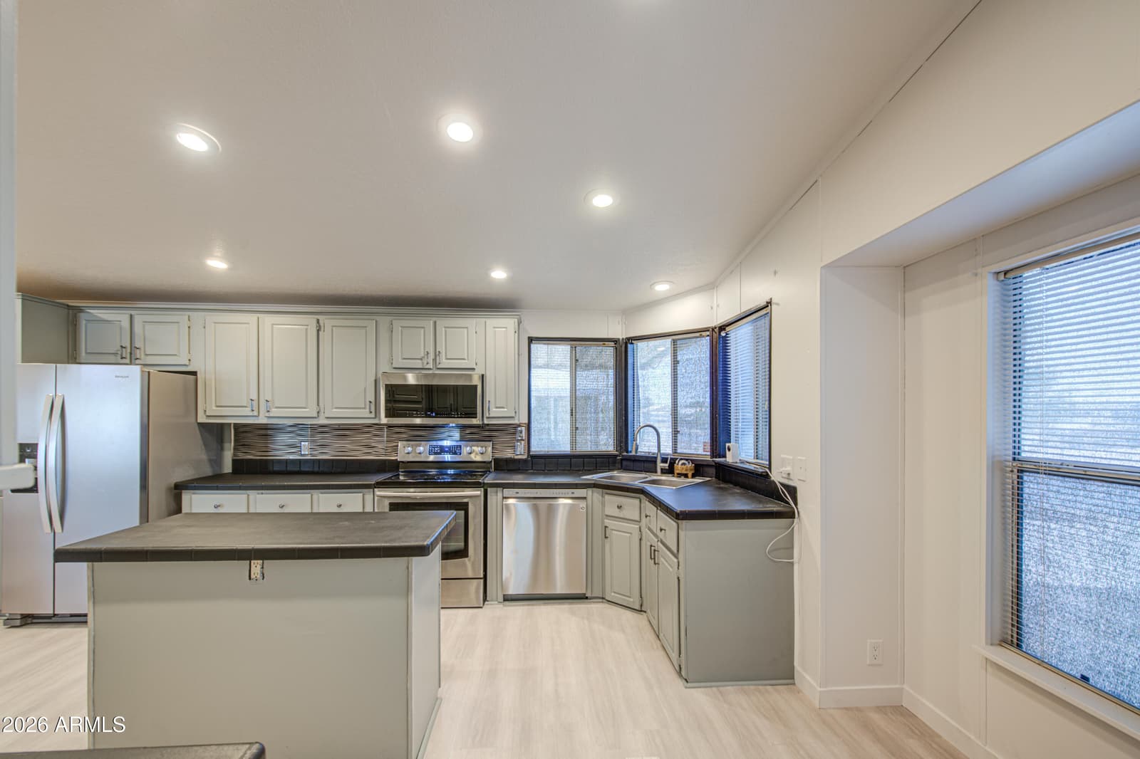 619 S 93rd Street, Mesa, AZ 85208 — photo 12 of 35