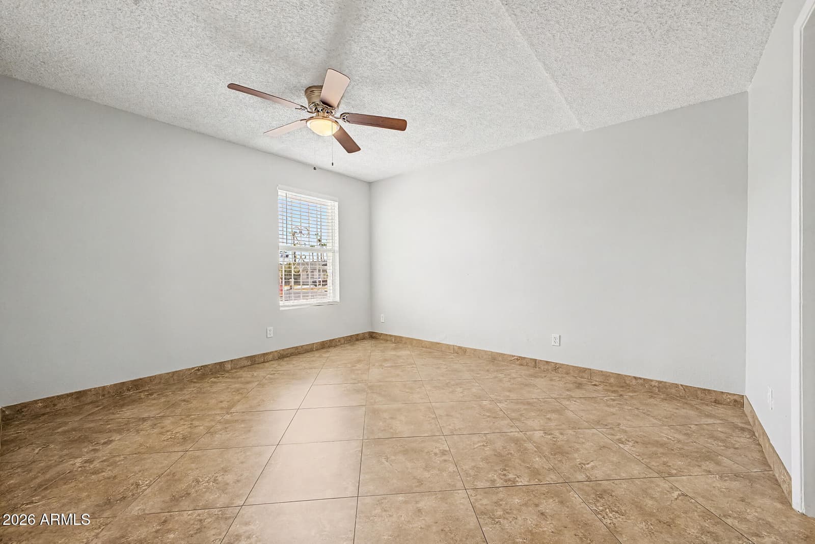 8802 N 8TH Street A2, Phoenix, AZ 85020 — photo 12 of 30