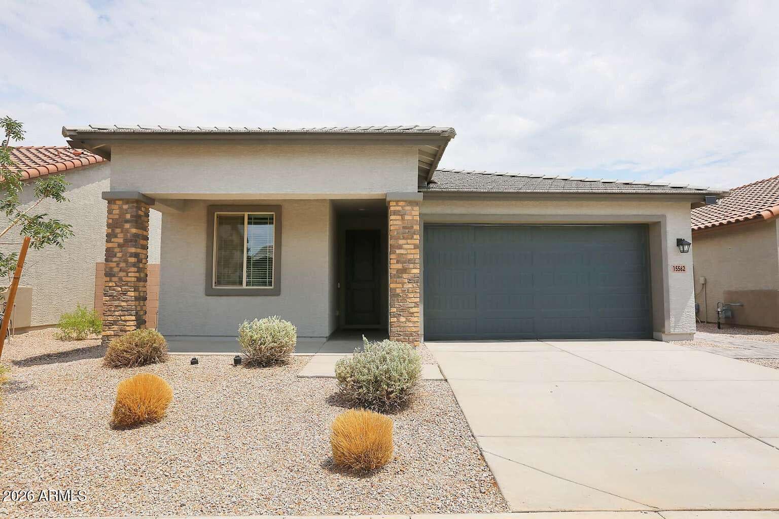 15562 W HACKAMORE Drive, Surprise, AZ 85387