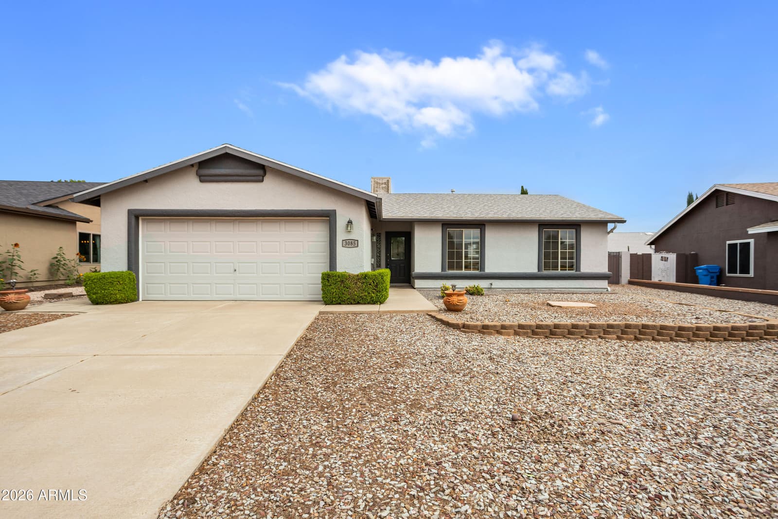 3085 RAVEN Drive, Sierra Vista, AZ 85650 — photo 3 of 40