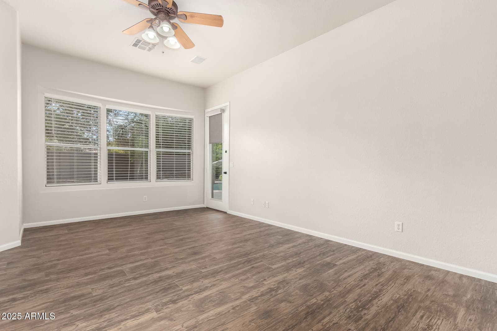 2740 S HONEYSUCKLE Lane, Gilbert, AZ 85295 — photo 13 of 45