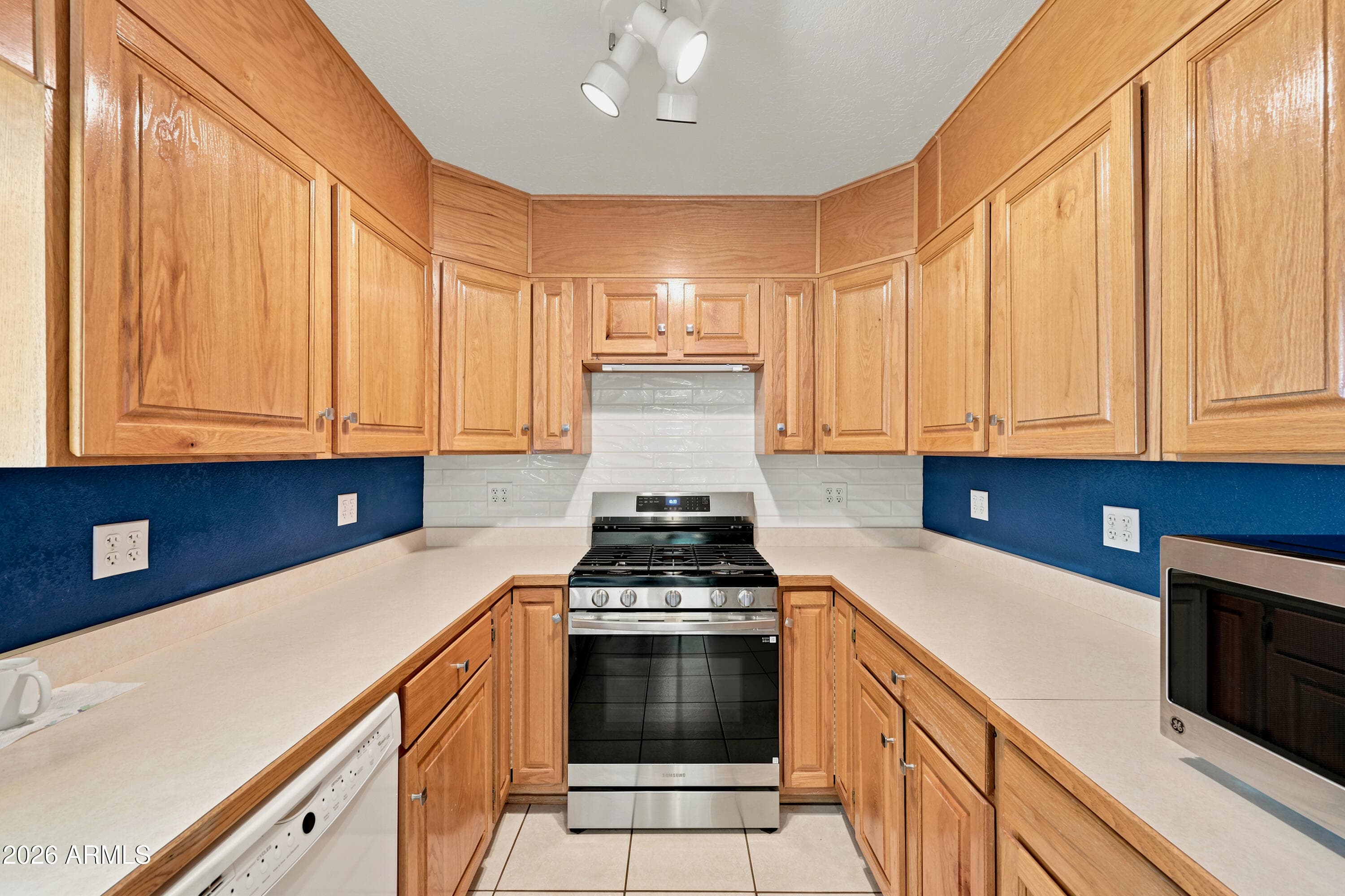 124 N MILKY Way, Payson, AZ 85541 — photo 6 of 24