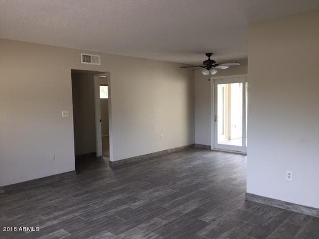 801 E Campus Drive, Tempe, AZ 85282 — photo 4 of 13